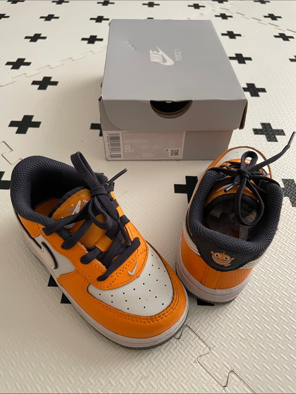 Nike Force 1 low (td)  Kids Orange, White and Black Low-Top Sneakers 8 c